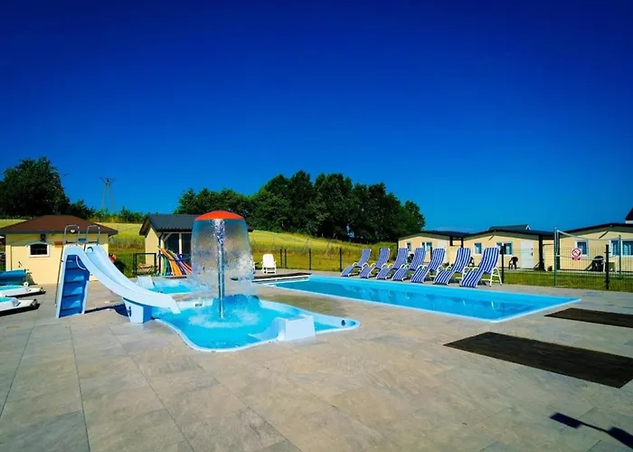 Comfortable Homes, Pool And Whirlpool Дом отдыха Устроне-Морске