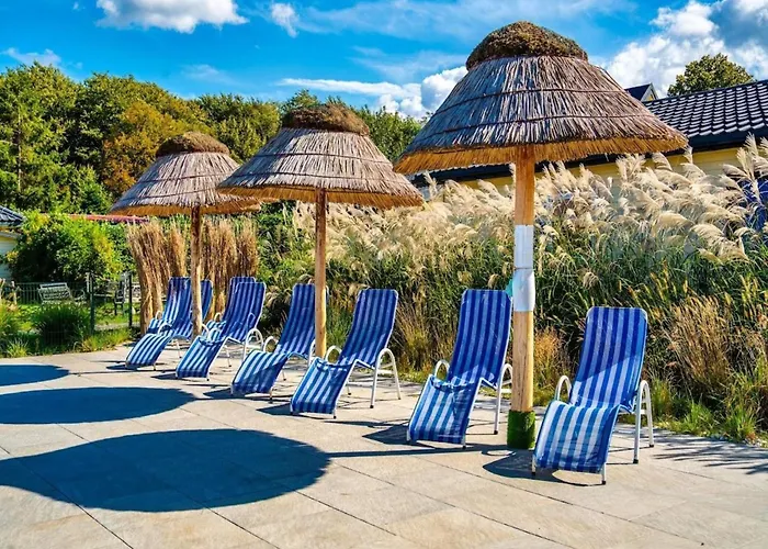 Comfortable Homes, Pool And Whirlpool * Устроне-Морске